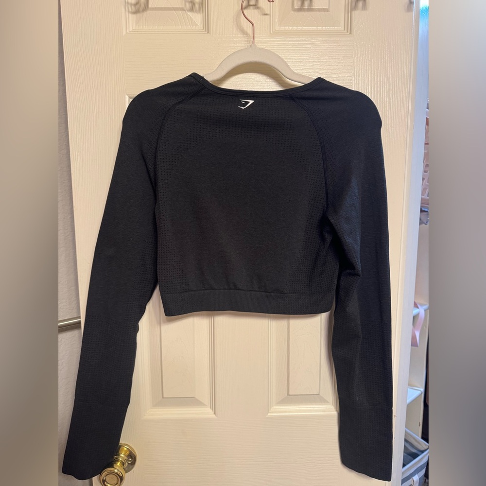 Gymshark Black Long Sleeve Crop Top - Picture 3 of 4